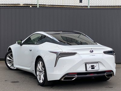 LEXUS LC - 10