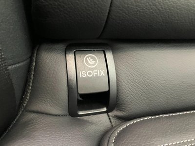 صورة مصغرة 44 لـ 2024 Mercedes-BENZ GLC