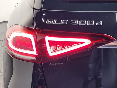 MERCEDES-BENZ GLE - 10