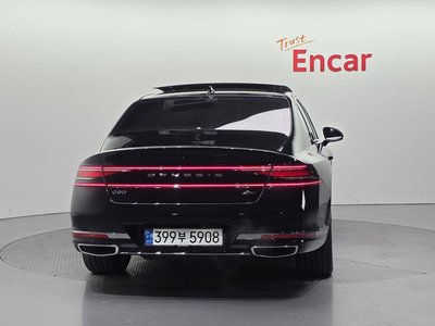 صورة 3 لـ 2022 Genesis G90 (RS4)
