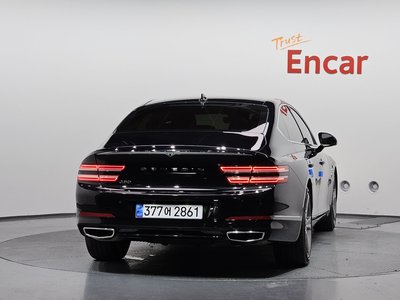 GENESIS G80 (RG3) - 3
