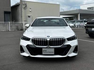 BMW 5 SERIES - 6