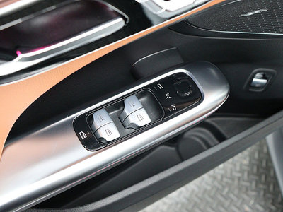 MERCEDES-BENZ C-CLASS - 7