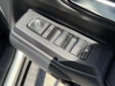 صورة مصغرة 41 لـ 2025 Toyota LAND CRUISER 250