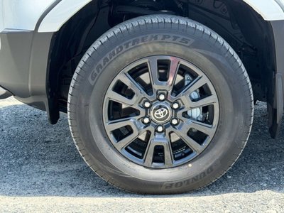 صورة مصغرة 16 لـ 2025 Toyota LAND CRUISER 250