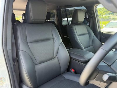 صورة مصغرة 38 لـ 2025 Toyota LAND CRUISER 250