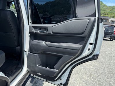 صورة مصغرة 26 لـ 2025 Toyota LAND CRUISER 250