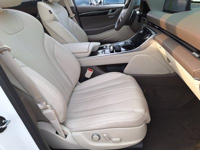 GENESIS GV80 - 8