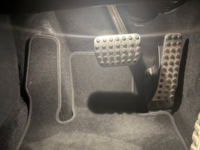 MERCEDES-BENZ GT AMG - 10