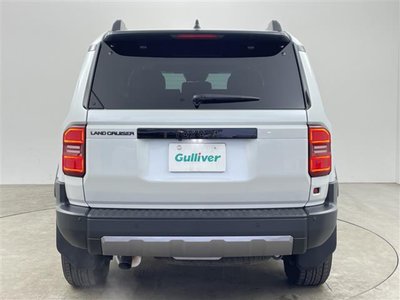 TOYOTA LAND CRUISER 250 - 5