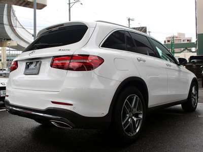 MERCEDES-BENZ GLC - 7