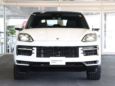 PORSCHE CAYENNE - 9