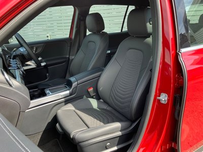 MERCEDES-BENZ GLB - 10