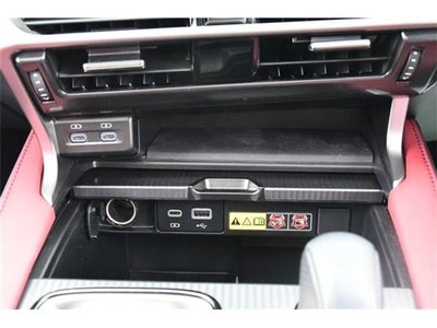 صورة مصغرة 39 لـ 2023 Lexus RX