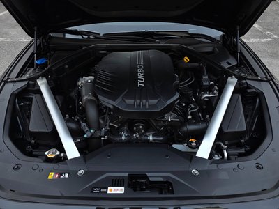 صورة مصغرة 11 لـ 2020 Genesis G70