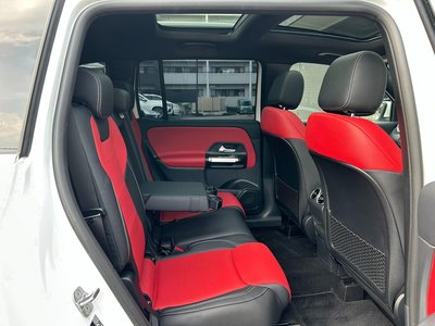 2023 Mercedes-BENZ GLB — миниатюра 16
