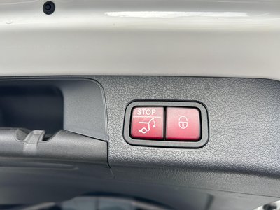 2023 Mercedes-BENZ GLB — миниатюра 13