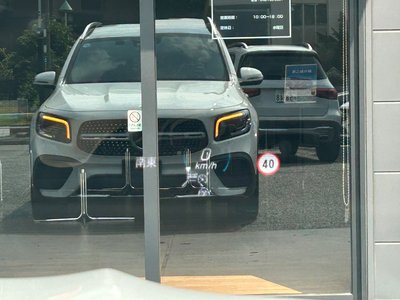2023 Mercedes-BENZ GLB — миниатюра 43
