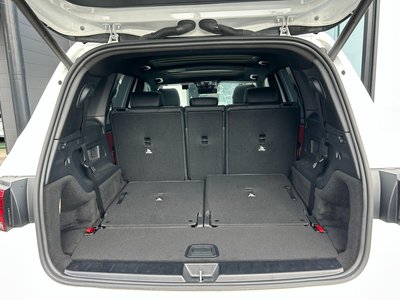 2023 Mercedes-BENZ GLB — миниатюра 12