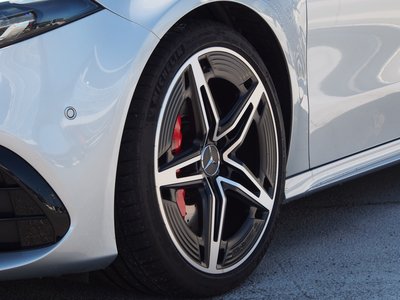 صورة مصغرة 38 لـ 2024 Mercedes-BENZ A-CLASS AMG