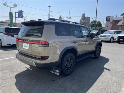 صورة 7 لـ 2024 Lexus GX