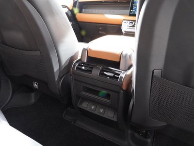 صورة مصغرة 31 لـ 2024 LAND Rover DEFENDER