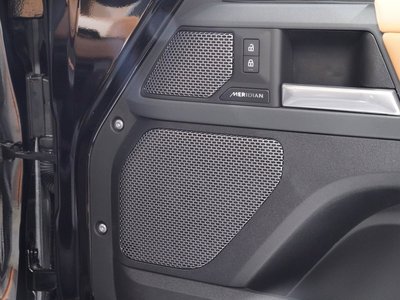 صورة 5 لـ 2024 LAND Rover DEFENDER