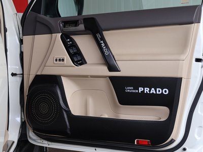 2019 Toyota LAND CRUISER PRADO 缩略图 34