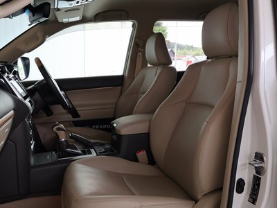 2019 Toyota LAND CRUISER PRADO 缩略图 36