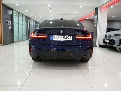 BMW 3 SERIES - 3