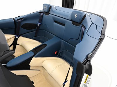 2024 Ferrari ROMA SPIDER 缩略图 32