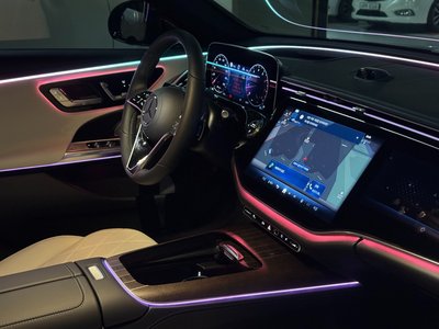 MERCEDES-BENZ E-CLASS - 5