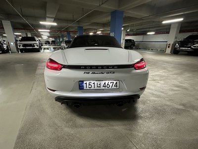 صورة 3 لـ 2022 Porsche 718