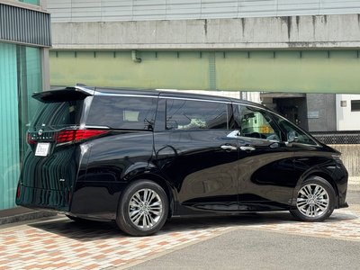 2026 Toyota ALPHARD — миниатюра 23
