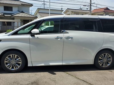 TOYOTA ALPHARD - 4