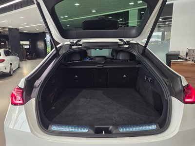 2025 Mercedes-BENZ GLC — миниатюра 19