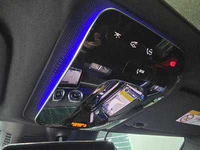 2025 Mercedes-BENZ GLC — миниатюра 16