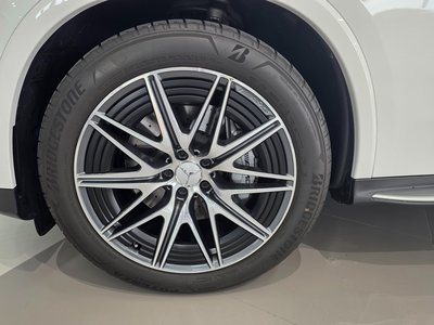 صورة 7 لـ 2025 Mercedes-BENZ GLC