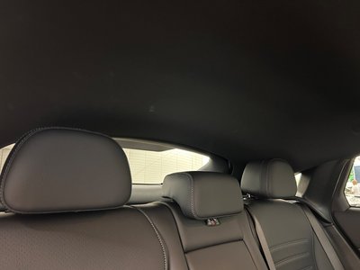 2025 Mercedes-BENZ GLC 缩略图 18