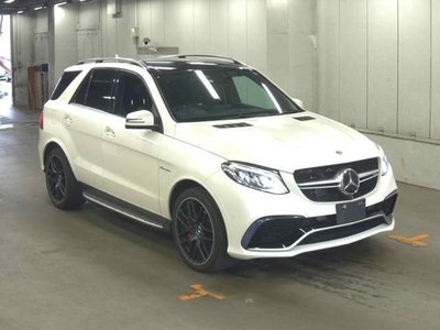 صورة 1 لـ 2015 Mercedes-BENZ MERCEDES-AMG