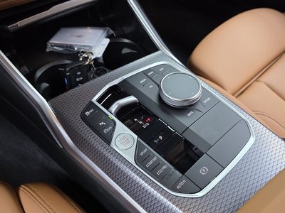صورة مصغرة 12 لـ 2024 BMW 3 SERIES