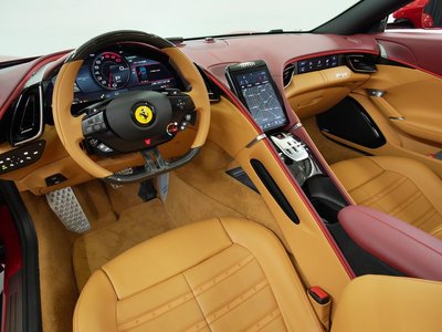 FERRARI ROMA SPIDER - 9