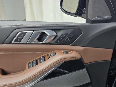 صورة مصغرة 27 لـ 2025 BMW X5