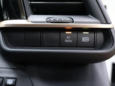 TOYOTA CROWN CROSSOVER - 10