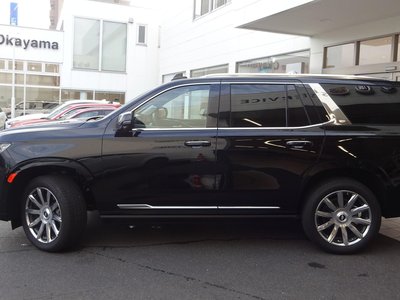 CADILLAC ESCALADE - 7