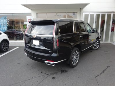 CADILLAC ESCALADE - 6