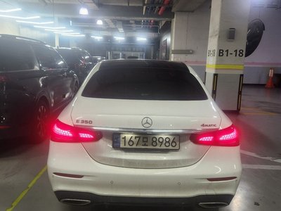 MERCEDES-BENZ E-CLASS - 4