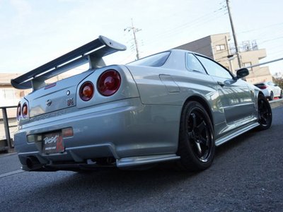 NISSAN SKYLINE GT-R - 6