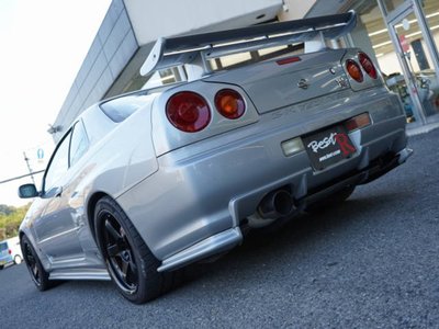 NISSAN SKYLINE GT-R - 8