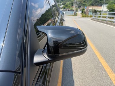 2024 BMW X7 thumbnail 14